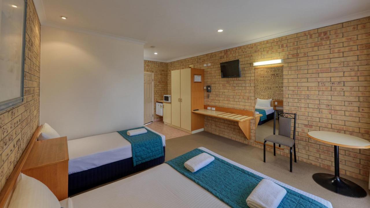 Mulga Country Motor Inn Charleville Eksteriør bilde