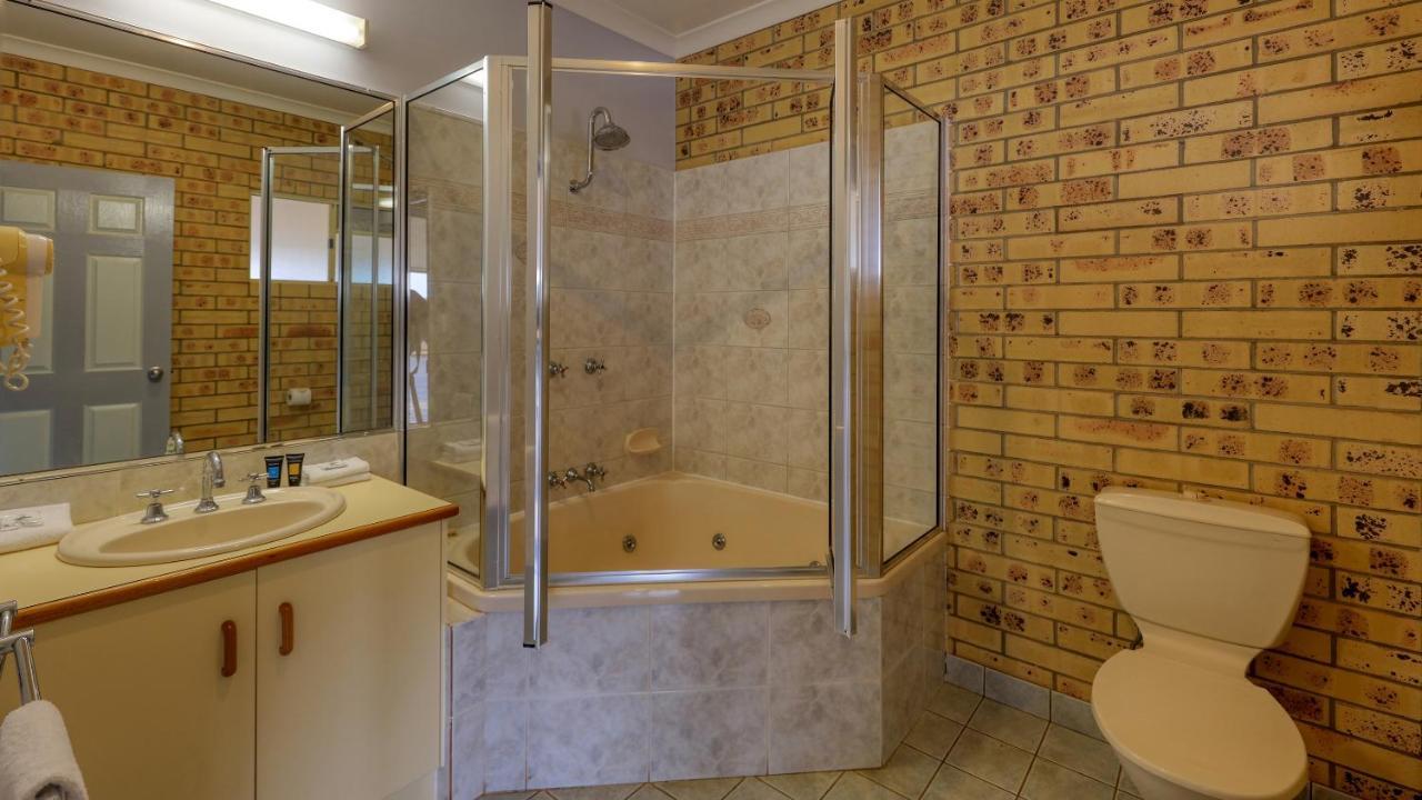 Mulga Country Motor Inn Charleville Eksteriør bilde