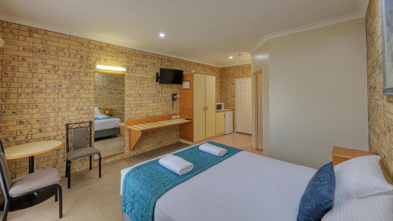 Mulga Country Motor Inn Charleville Eksteriør bilde