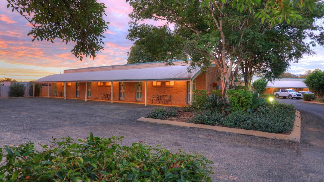 Mulga Country Motor Inn Charleville Eksteriør bilde