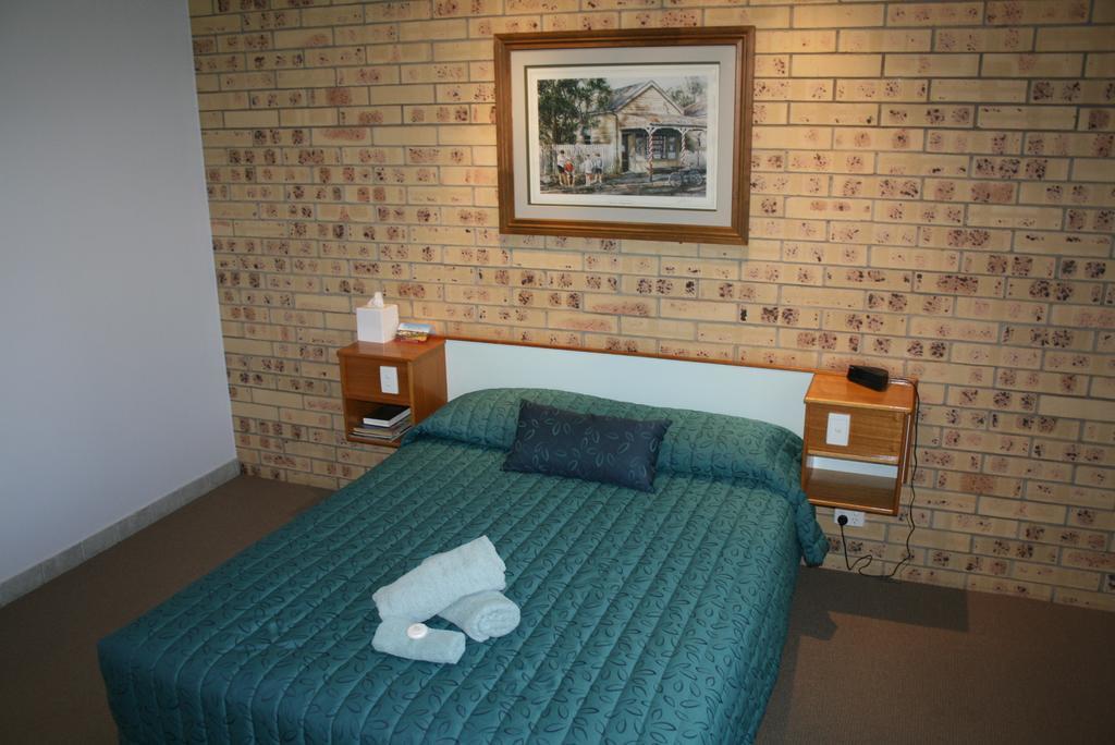 Mulga Country Motor Inn Charleville Eksteriør bilde
